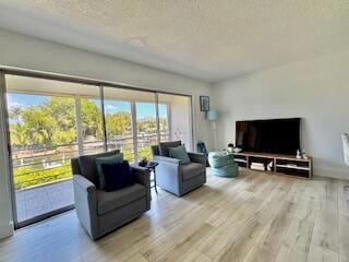 342 Southwind Dr Unit 2060, North Palm Beach, FL 33408