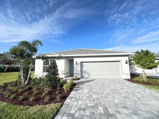 4545 Nautilus Cir, Wabasso, FL 32967