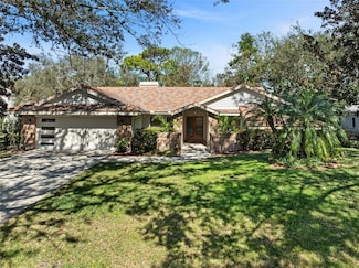 1612 Pine Harrier Cir, Sarasota, FL 34231