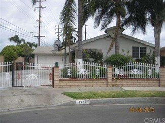 2401 S Raitt St, Santa Ana, CA 92704