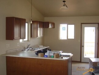 172 Savoy Cir, Rapid City, SD 57701