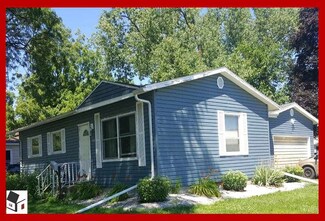 1938 Shelley Ln, Madison, WI 53704