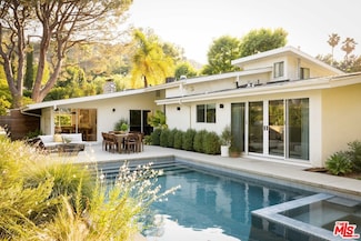 3144 Nichols Canyon Rd, Los Angeles, CA 90046