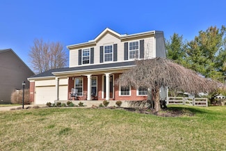1204 Creekstone Dr, Batavia, OH 45103