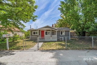 216 9th Ave N, Nampa, ID 83687