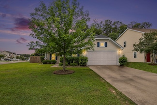 341 Drayton Place Dr, Moncks Corner, SC 29461