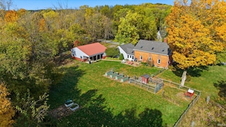 6484 E 1000 N, New Carlisle, IN 46552