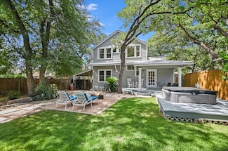 2702 Bonnie Rd, Austin, TX 78703