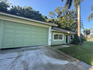 6225 Pine Dr Unit Guest House, Lake Worth, FL 33462