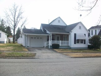307 W 6th St, Bicknell, IN 47512