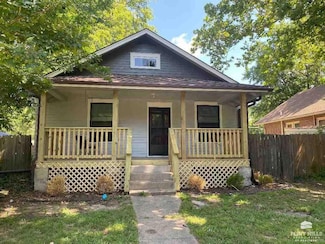 1504 Colorado St, Manhattan, KS 66502
