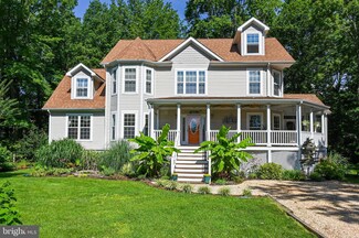 3836 Holly Dr, Edgewater, MD 21037