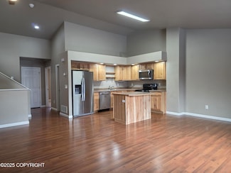 296 N Spruce Dr, Wasilla, AK 99654