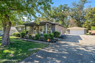 249 Indiana Trail, Radcliff, KY 40160