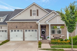 493 Golden Meadow Ln, Hendersonville, TN 37075