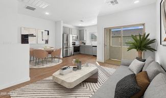 2825 W Eagle Talon Rd, Phoenix, AZ 85085