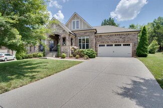 218 Marks Branch Rd, Leoma, TN 38468