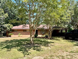 5498 Mullins Rd, Gloster, MS 39638