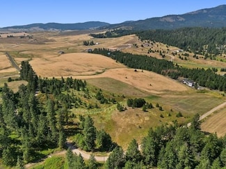 000 E Horton Rd, Rockford, WA 99030