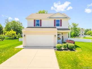 4430 Kristina Dr, Grand Blanc, MI 48439
