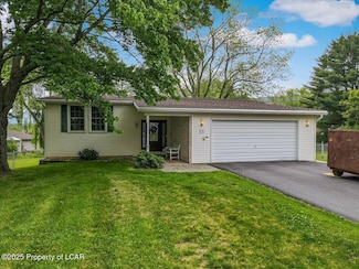 23 Twain Cir, Sugarloaf, PA 18249