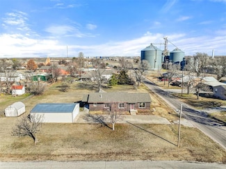 205 N Elm Ave, Union City, OK 73090