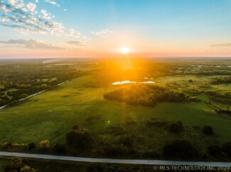 11 5800 Rd, Jennings, OK 74038