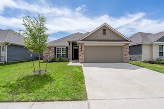 911 Acorn Trail Place, Tomball, TX 77375