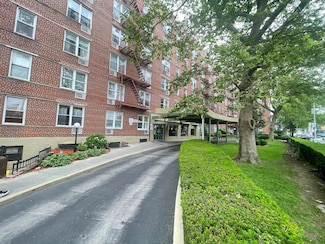 59-30 108th St Unit 2JJ, Flushing, NY 11368