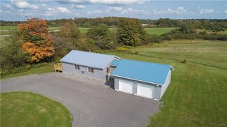 7058 Sears Pond Rd, Lowville, NY 13367
