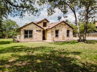 204 Matthew Cove, Bastrop, TX 78602