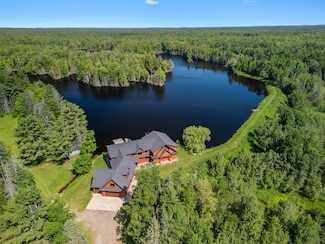 1072 W M 80, Sault Sainte Marie, MI 49783