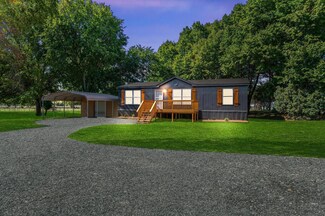 9863 Stiles Rd, Pilot Point, TX 76258