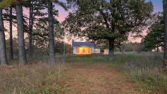 2427 M Hwy, Koshkonong, MO 65692