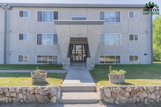 89 Slater Dr, Fairbanks, AK 99701