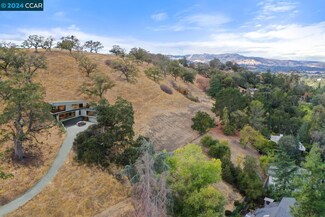 457 Summit Rd, Walnut Creek, CA 94598