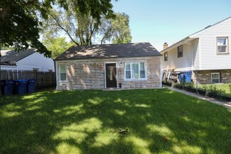 1226 20th St, North Chicago, IL 60064