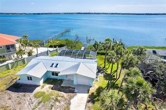 4093 Pelican Shores Cir, Englewood, FL 34223