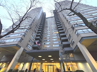 6301 N Sheridan Rd Unit 4D, Chicago, IL 60660