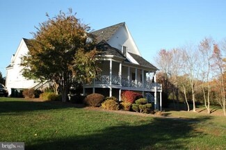 11721 Chapel Rd, Clifton, VA 20124