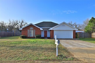 1113 Crescent Dr, Clyde, TX 79510