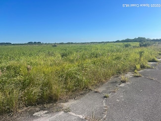 1054 Melzer St SW, Palm Bay, FL 32908