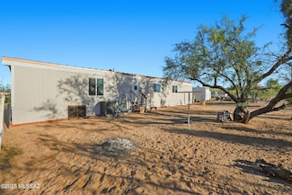 11450 S Cherokee Ln, Tucson, AZ 85736