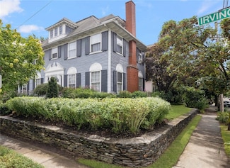 71 Irving Ave, Providence, RI 02906