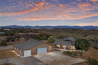 7045 Oak Hill Rd, Oak Hills, CA 92344