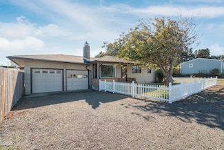 1218 SW 16th St, Lincoln City, OR 97367