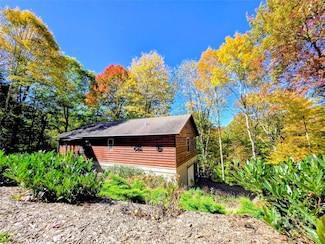 1158 Plott Balsam Rd, Maggie Valley, NC 28751