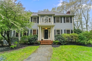 145 Great Plain Ave, Wellesley, MA 02482