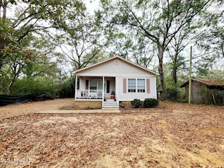416 W Leavell Woods Dr, Jackson, MS 39212
