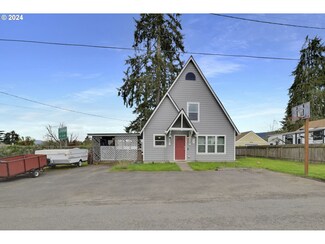 811 54th St, Springfield, OR 97478